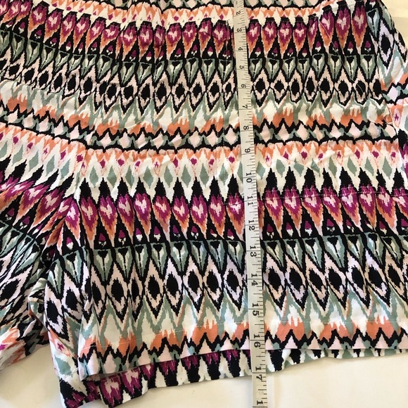 Wildfox Women’s Rayon Relaxed Fit Pink Multicolor Pockets Shorts Plus Size XXL - Picture 13 of 14